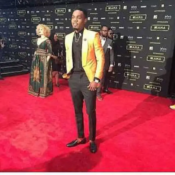 First Photos Of Nigerian Stars At 2016 MTV MAMA Awards Red Carpet